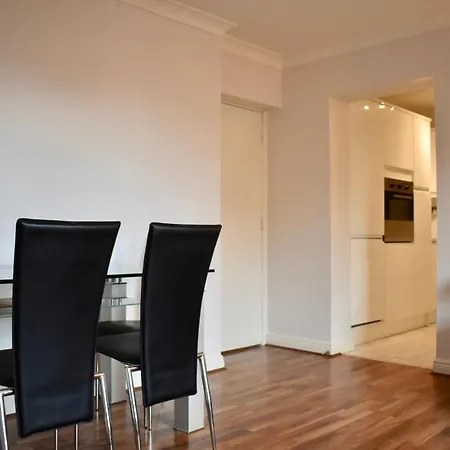 Apartament 2 Bedroom With Balcony In Central Dublin